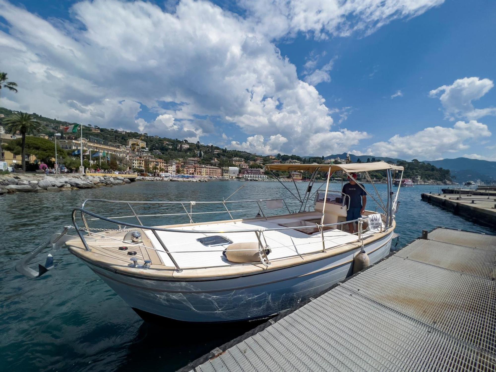 Alla Casa Rosa Al Mare- Centrale A Di Fronte Al Mare- Emozionante- Garage Privato Gratuito A 800 Mt- Aria Condizionata-Wifi ราปาลโล ภายนอก รูปภาพ