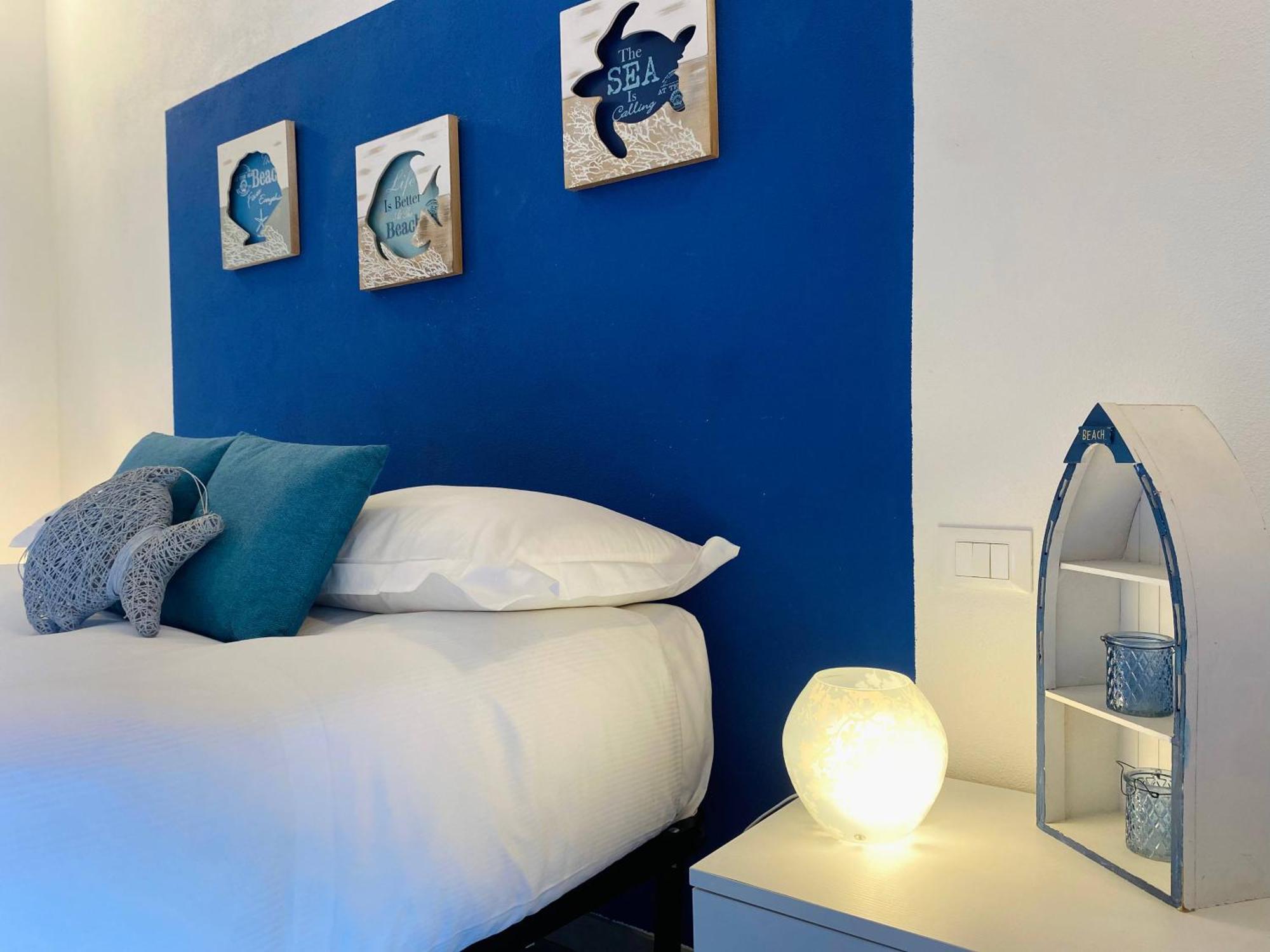 Alla Casa Rosa Al Mare- Centrale A Di Fronte Al Mare- Emozionante- Garage Privato Gratuito A 800 Mt- Aria Condizionata-Wifi ราปาลโล ภายนอก รูปภาพ