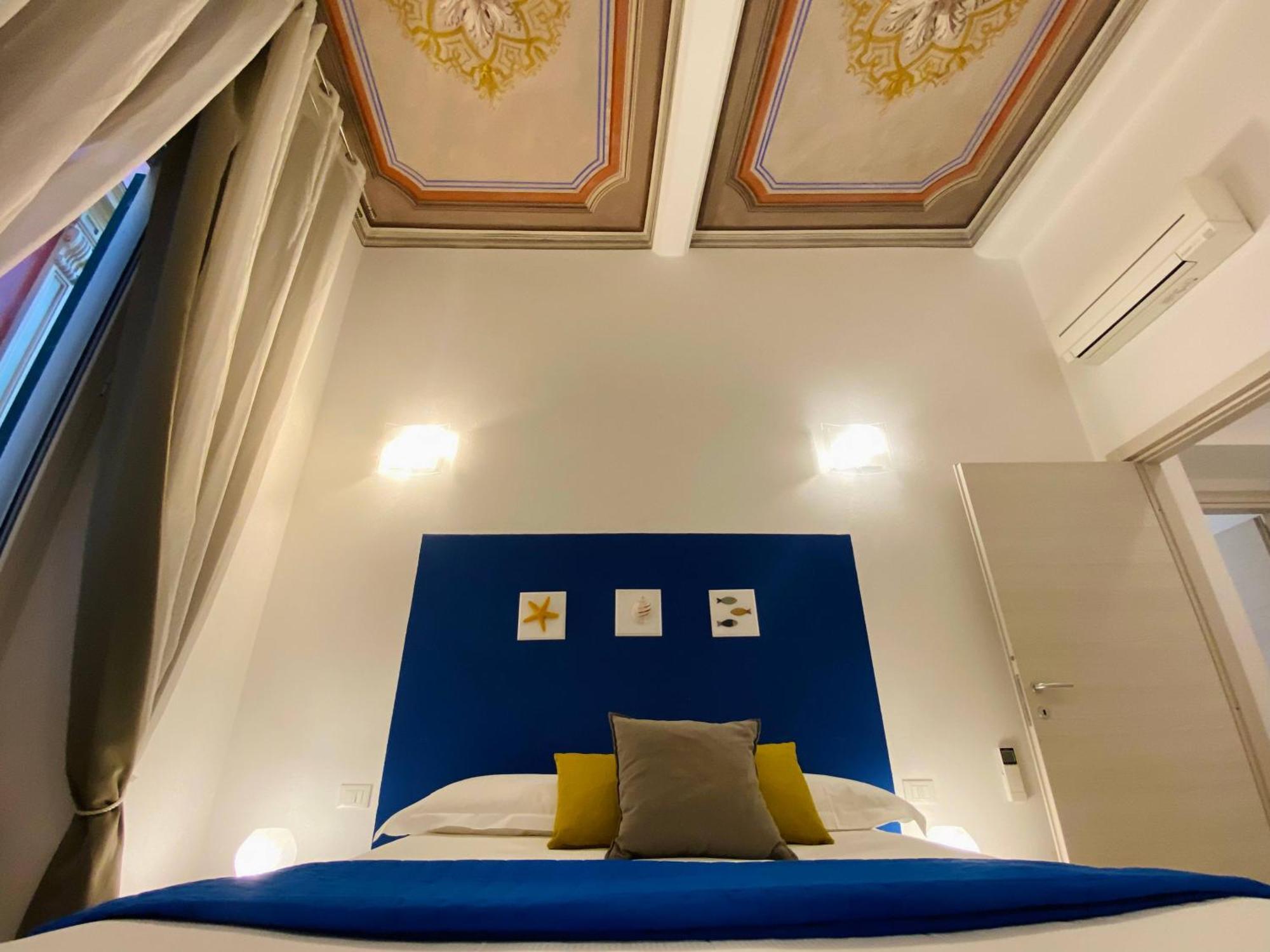 Alla Casa Rosa Al Mare- Centrale A Di Fronte Al Mare- Emozionante- Garage Privato Gratuito A 800 Mt- Aria Condizionata-Wifi ราปาลโล ภายนอก รูปภาพ