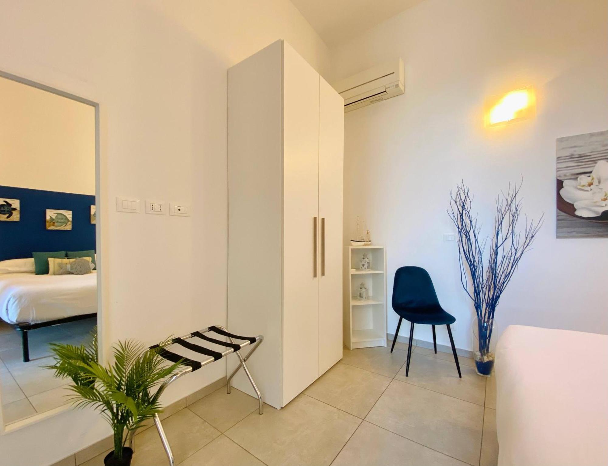 Alla Casa Rosa Al Mare- Centrale A Di Fronte Al Mare- Emozionante- Garage Privato Gratuito A 800 Mt- Aria Condizionata-Wifi ราปาลโล ภายนอก รูปภาพ